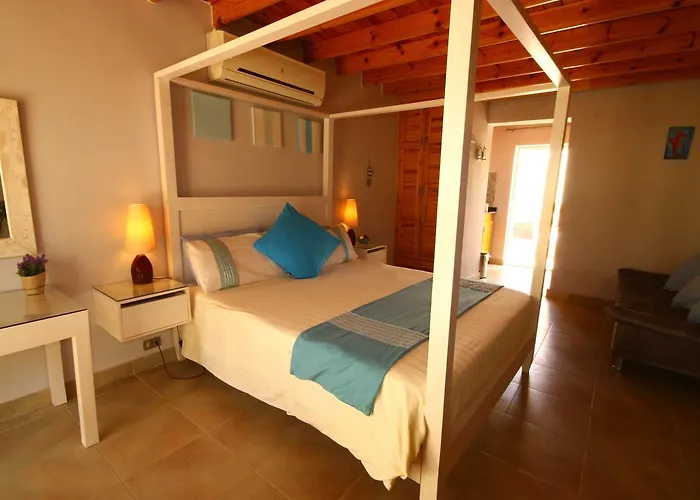 Deluxe Seahorse - Lagoon Apartment *